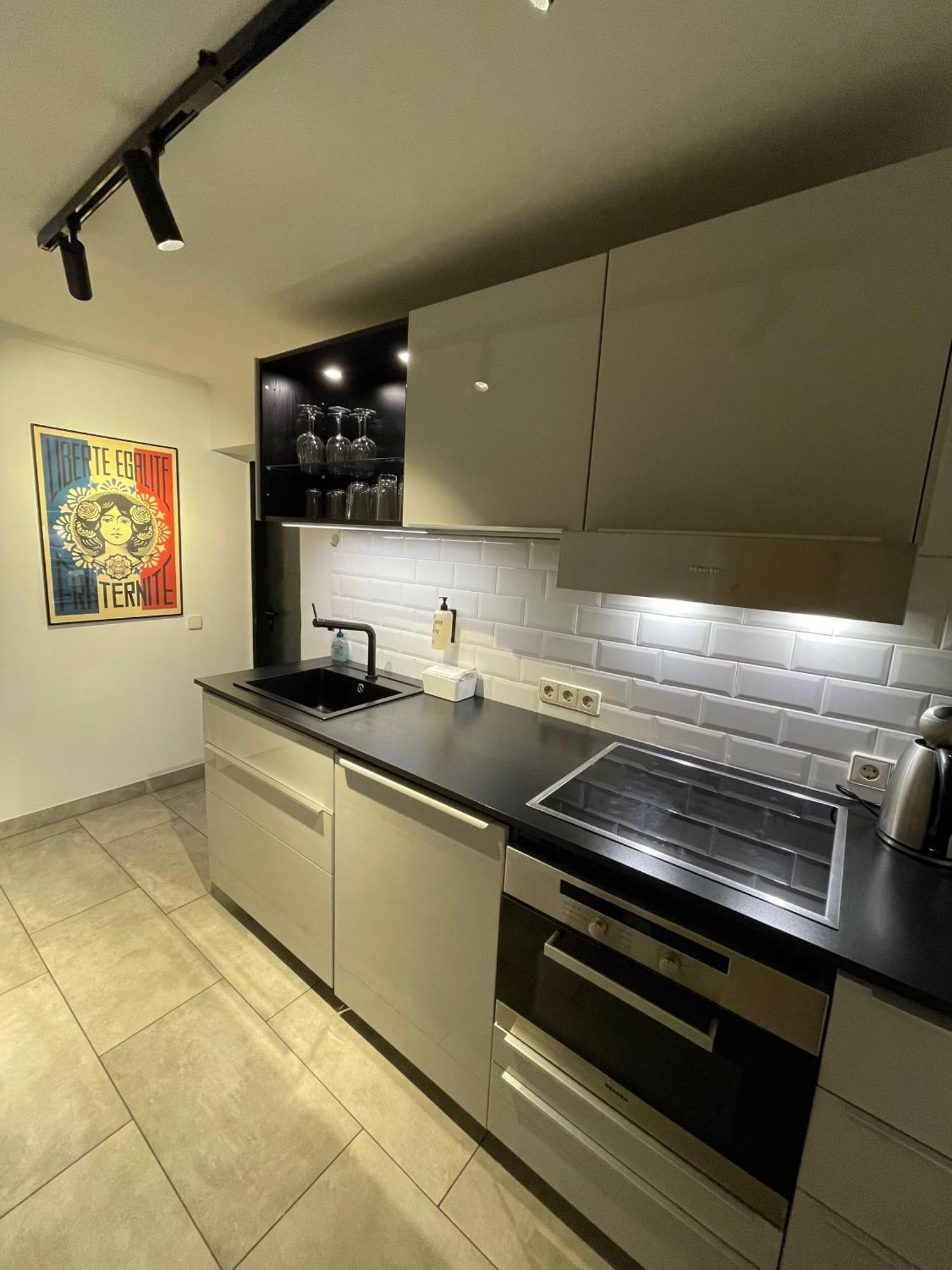 The Suites Alster Waterfront Family Apartments Hambourg Extérieur photo